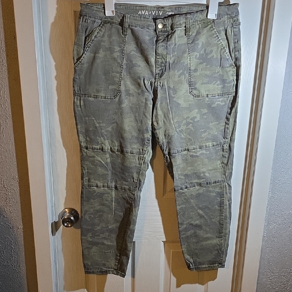 Ava & Viv Women's Olive Camouflage Jeggings